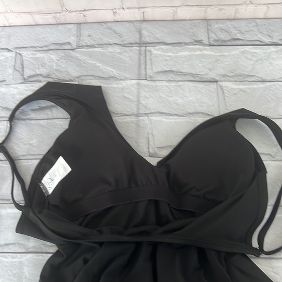 Kona sol asymmetrical ruffle high coverage black one piece swimsuit - Picture 7 of 8